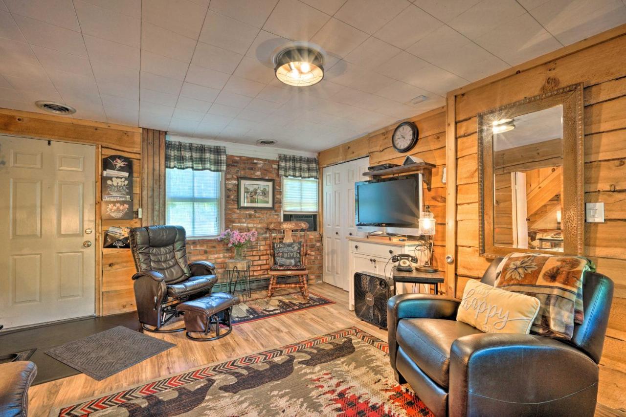 Adirondack Mountains Cottage Near Gore Mountain! Warrensburg Kültér fotó