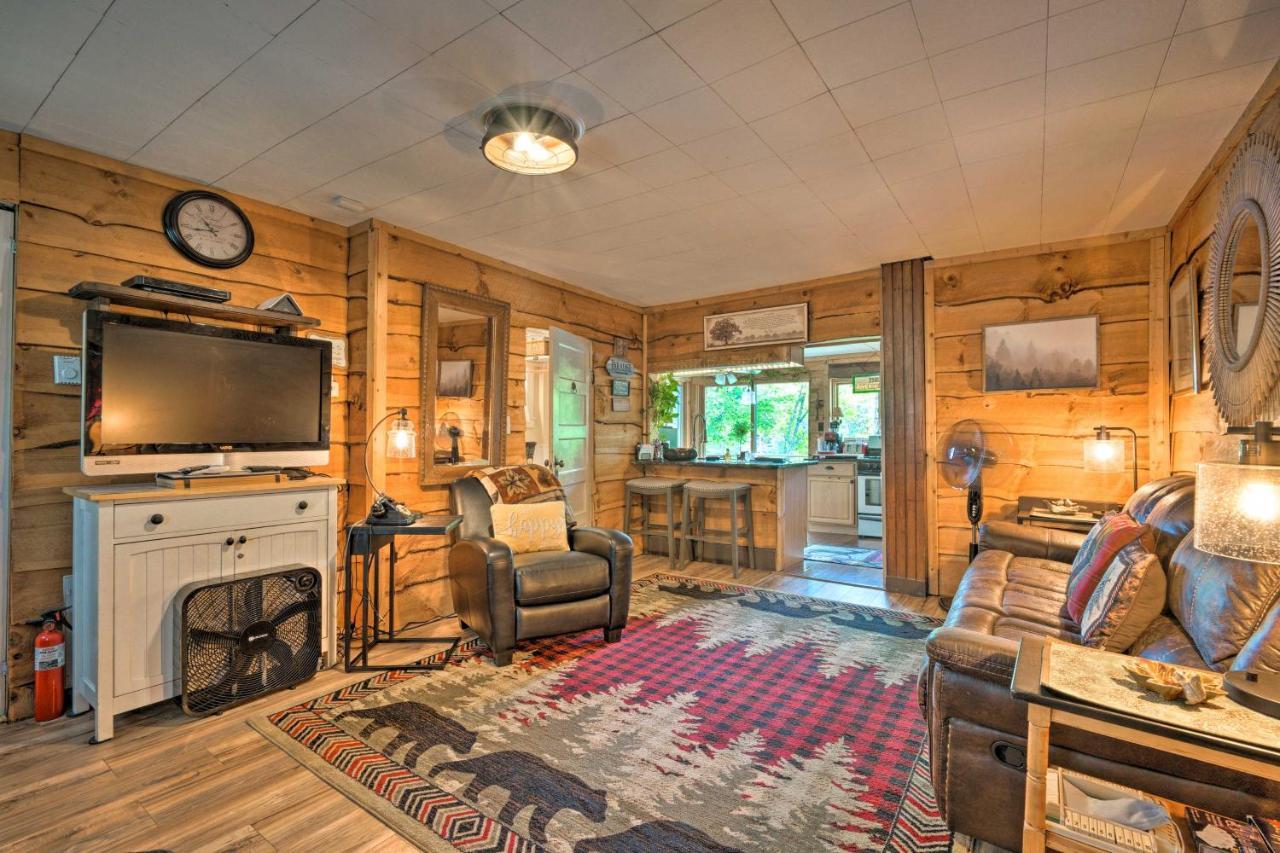 Adirondack Mountains Cottage Near Gore Mountain! Warrensburg Kültér fotó