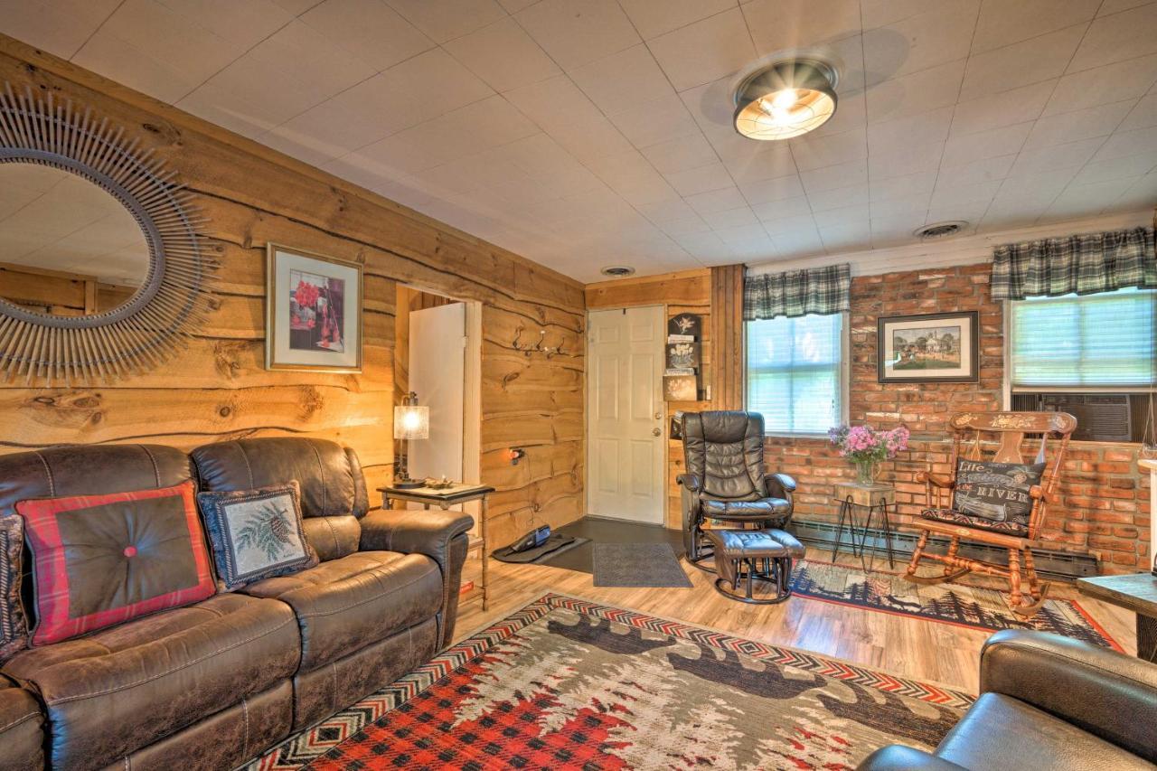 Adirondack Mountains Cottage Near Gore Mountain! Warrensburg Kültér fotó